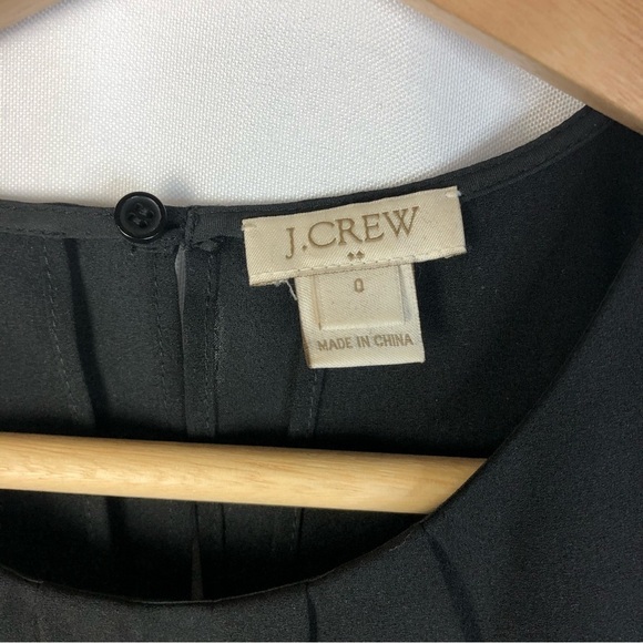 J. Crew Black Pleated Tiered Sleeveless Blouse 0 - Picture 4 of 4